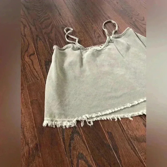 Free People Women’s S Hunter/Army Green Spaghetti Straps Crop Top w/Fringe - EUC - Picture 2 of 10